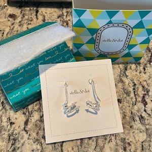 Stella & Dot Pave Arrow Ear Cuff